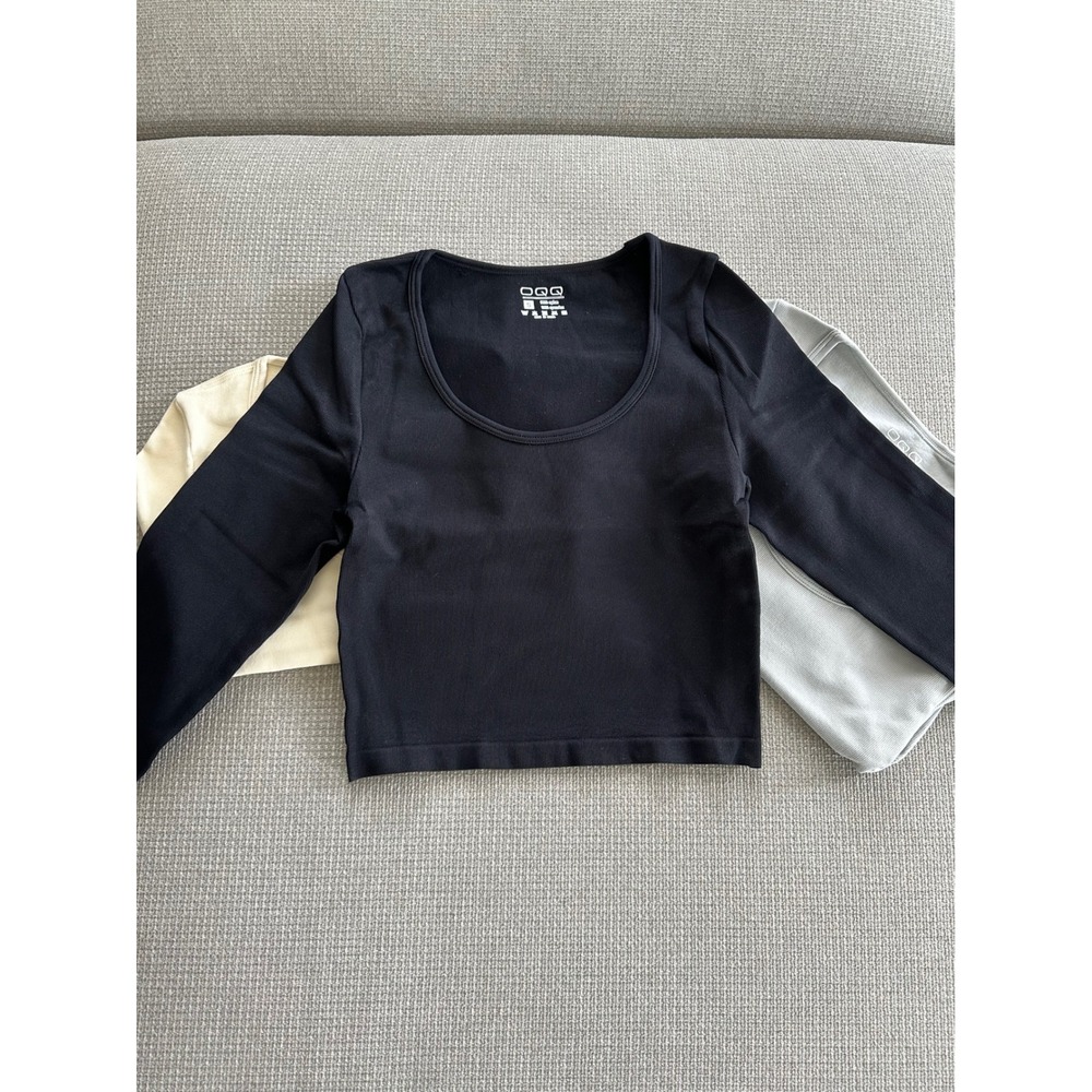 OQQ Long Sleeve Crop Top Scoop Neck Seamless Activewear Basic Top Size‎ S